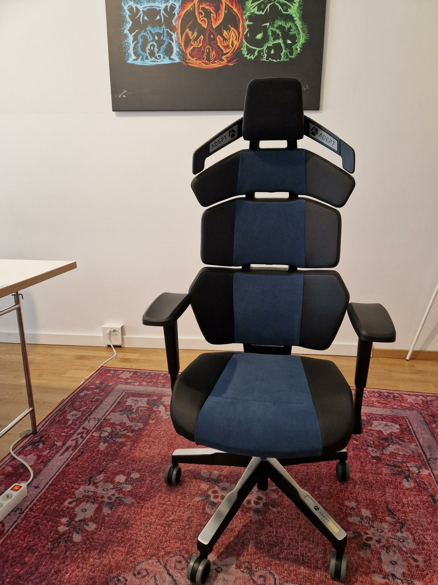 Adept Stuhl Office aufgebaut