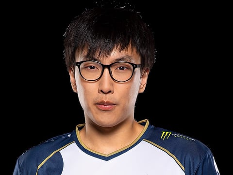 Best Lol players of all time Yiliang Doublelift Peng Team Liquid 10 png