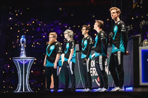 C9 featured