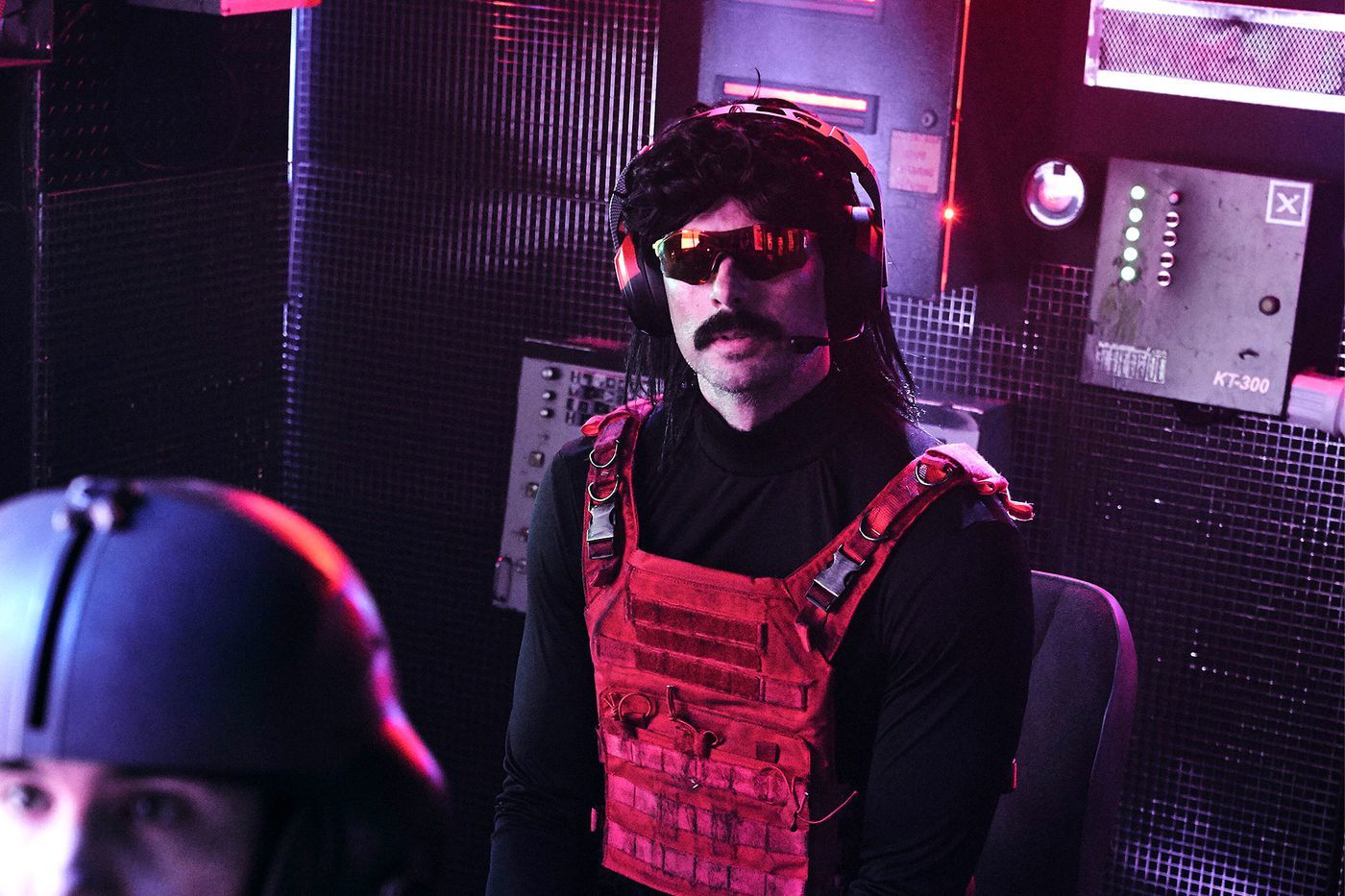 Dr Disrespect Is Back, Shroud Has a Goatee, Fall Guys Dominates All and Halo Screws the Xbox Over