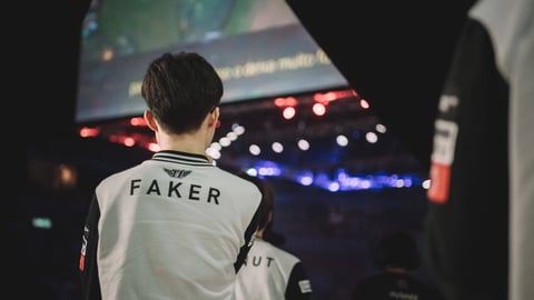 Faker Lo L Esports Photos