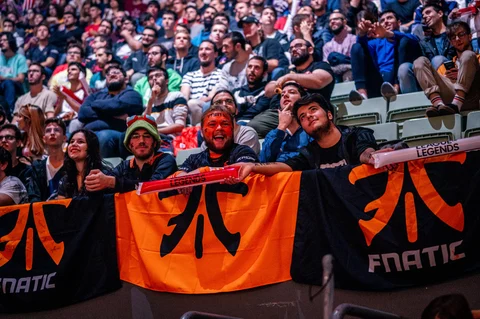 Fnatic Fans lol worlds