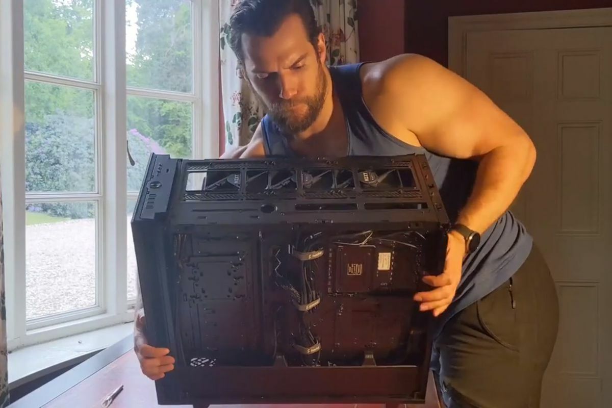 Henry Cavill Celebrities Games