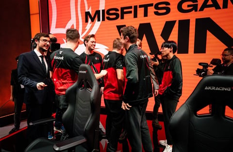 LEC Week 4 Day 1 misfits win