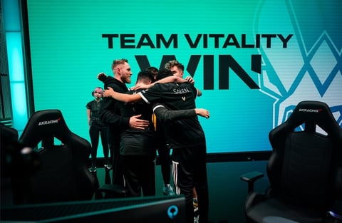 LEC week 5 day 2 vitality win