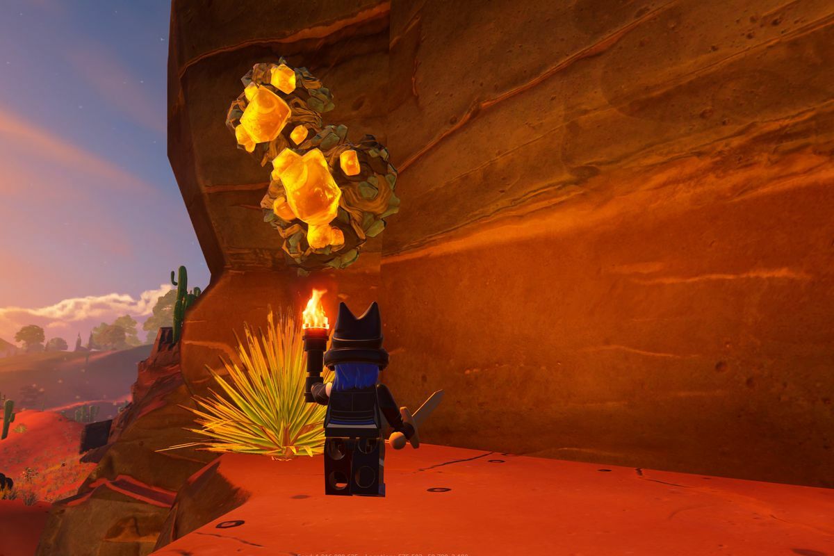 Lego Fortnite amber