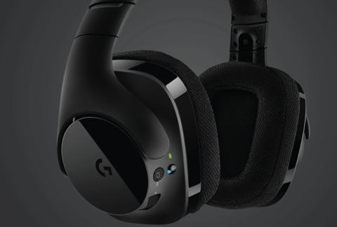 Logitech G533 Headset Closeup