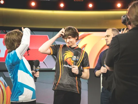 Meteos Phoenix1