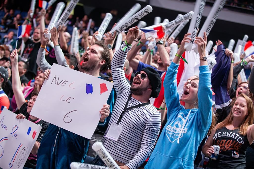 Overwatch league crowd