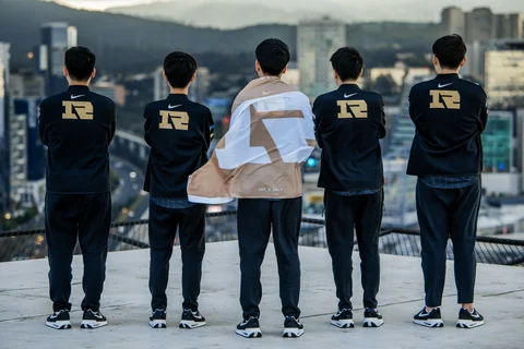 RNG Lo L Worlds Play Ins