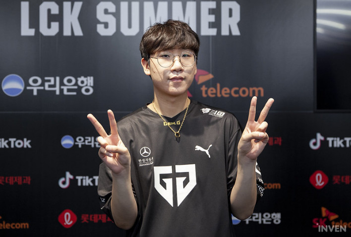 Ruler 2409 invenglobal