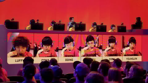 Shanghai Dragons on stage 2019