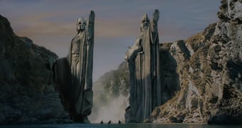 Statues of Elendil Lord of the Rings