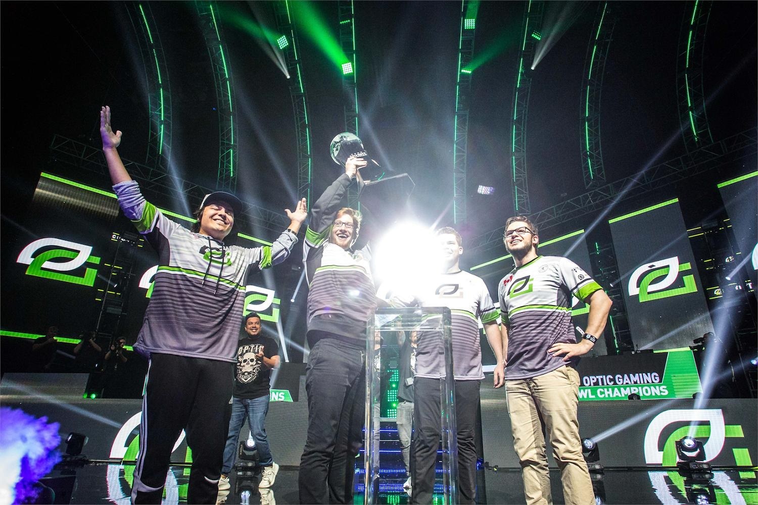 The 5 Best Call of Duty Players Of All Time