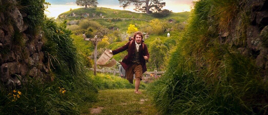 The Hobbit: Bilbo verlässt enthusiastisch das Auenland um ein Abenteuer zu erleben.