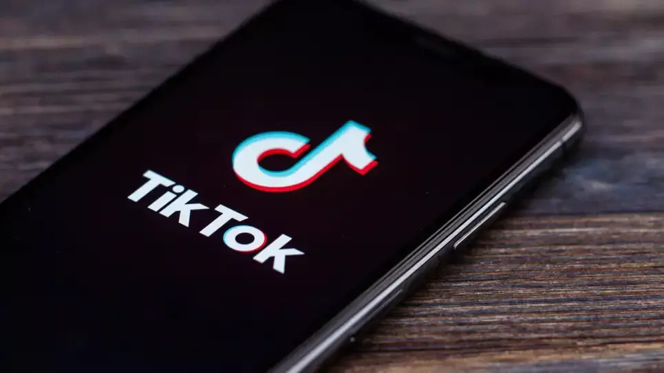 TikTok Restricción de Edad