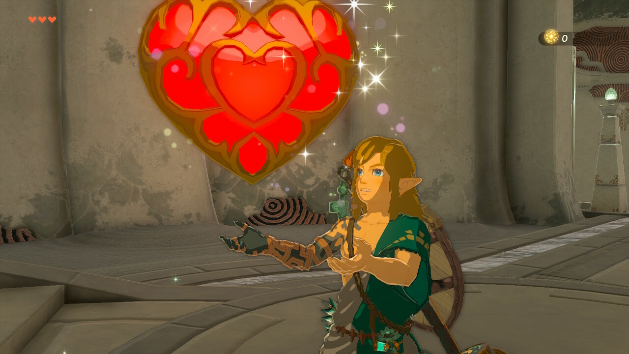 Link getting a heart container in Zelda Tears of the Kingdom