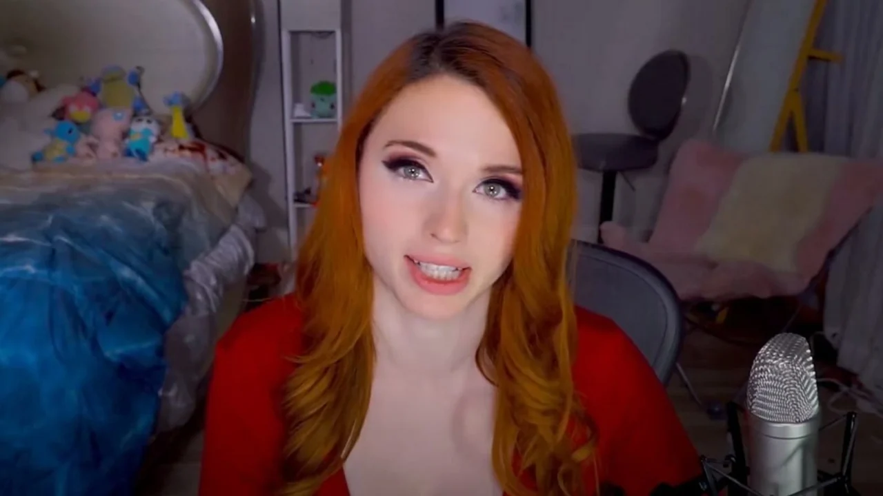 acosador Amouranth