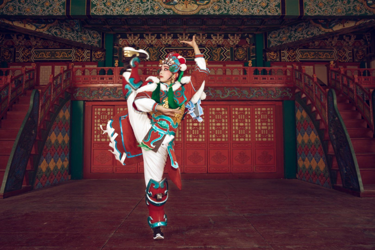 Bigitter in motion overwatch lunar new year 2020