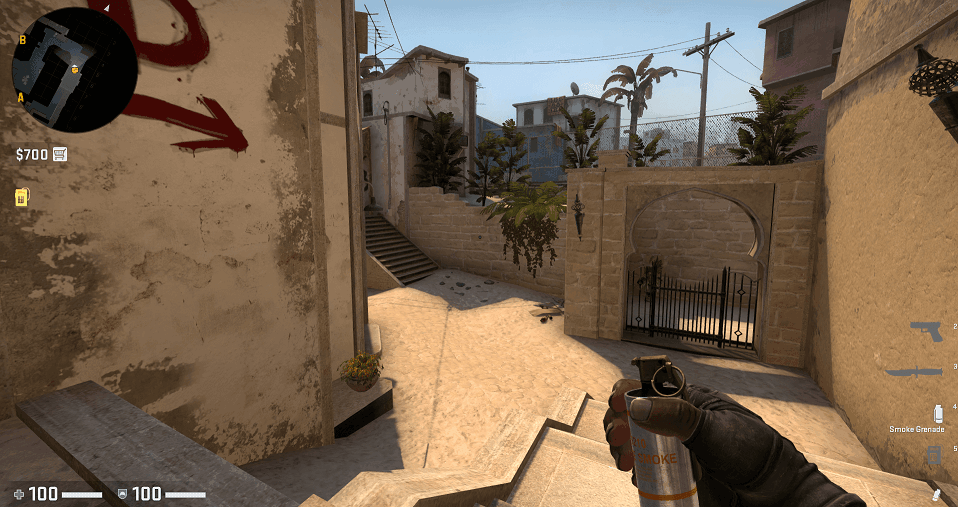 Smokes in CS:GO require good team coordination