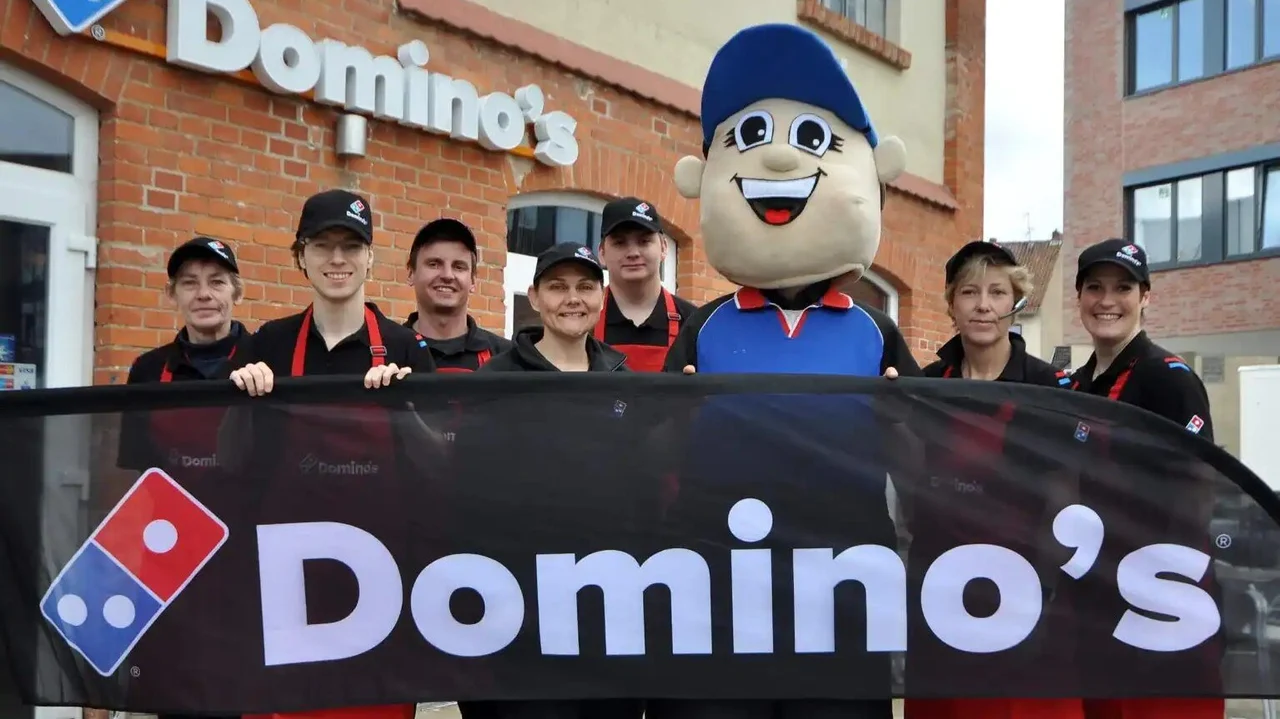 dominos