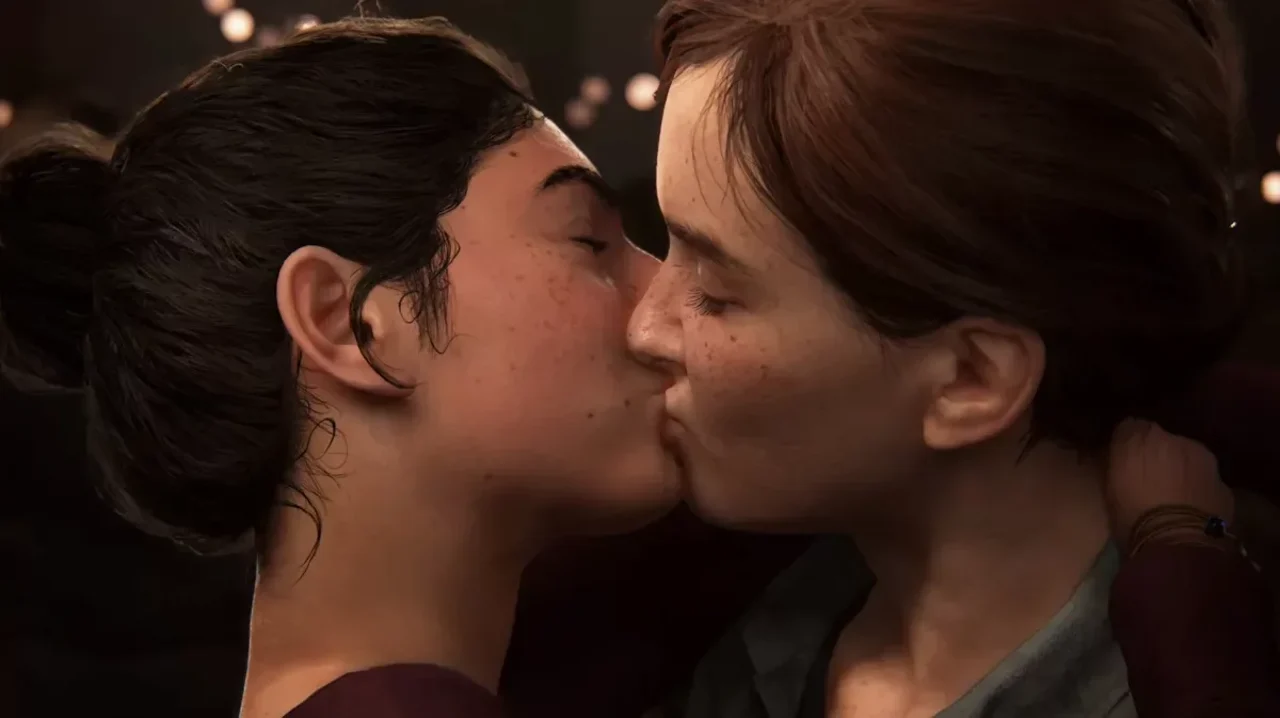 Dina and Ellie Kiss