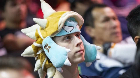 Esports fan hat