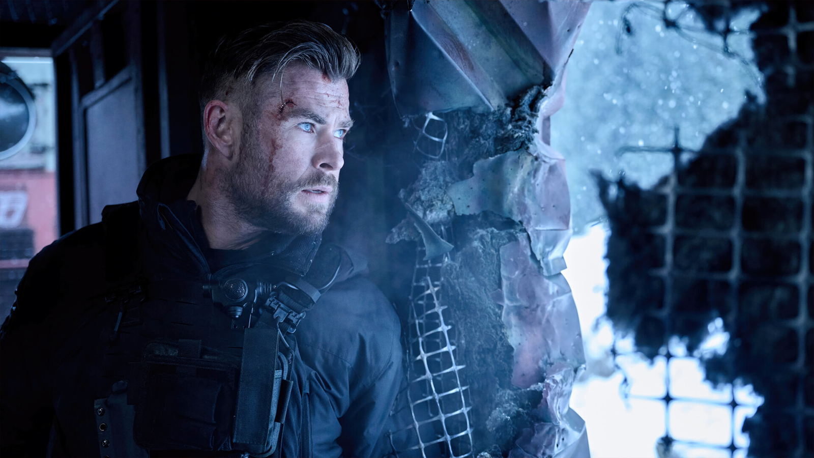 Extraction 2 netflix date plot more cast