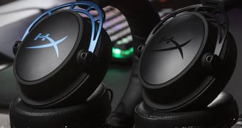 Fortnite gaming gear headphones hyperx cloud