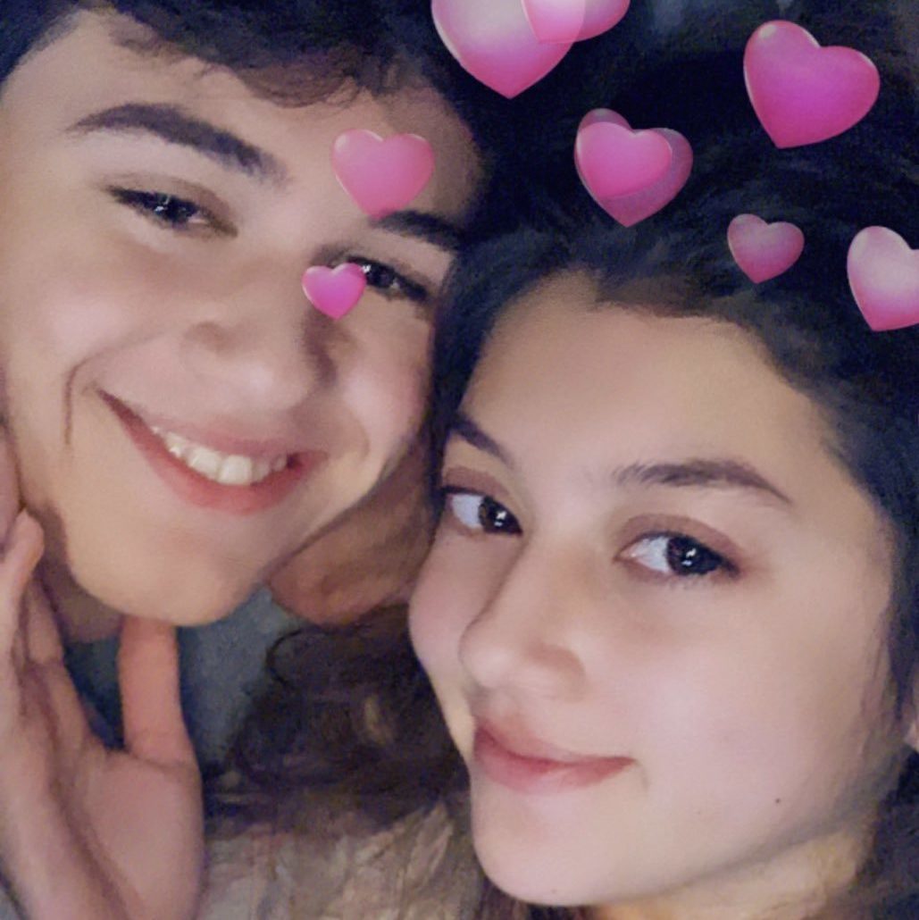 Fortnite pro Bugha with his girlfriend Angelica