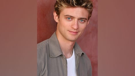 Overwatch voice actors winston crispin freeman