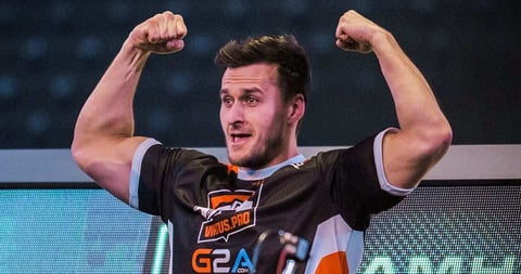 Pasha Biceps