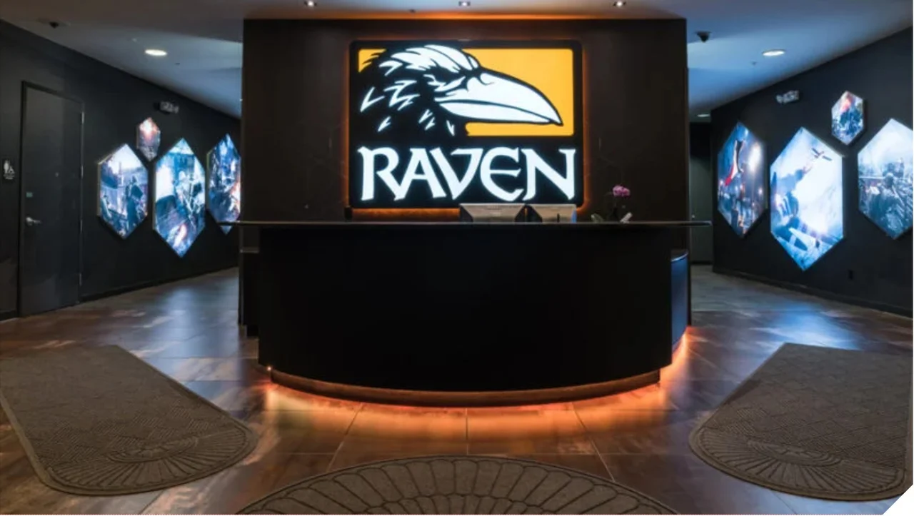 los probadores de control de calidad del software raven se unen