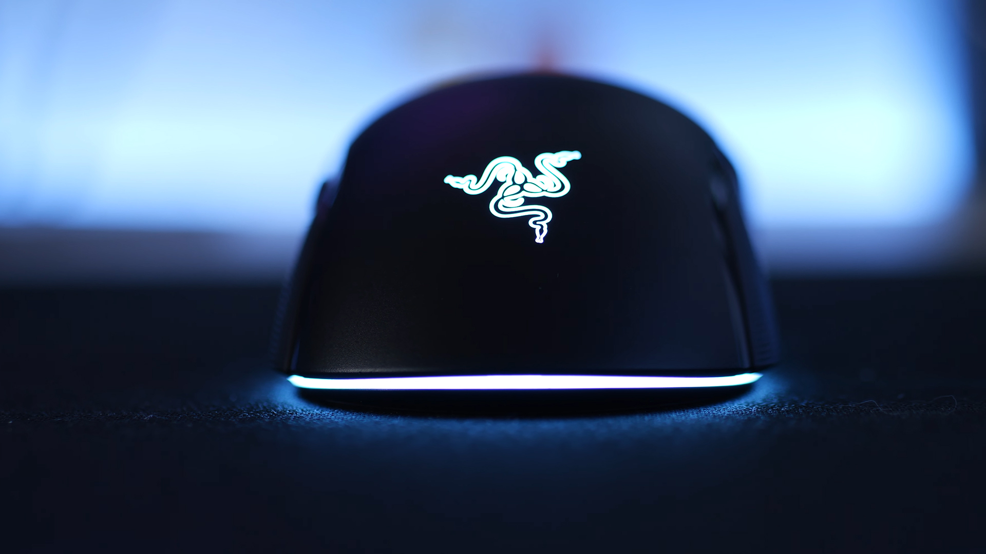 Razer cobra pro hinten