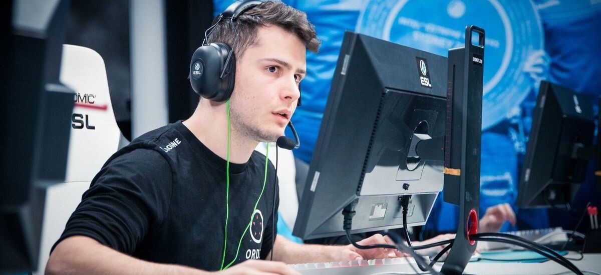 Renegades qualify for iem katowice hatz
