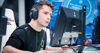 Renegades qualify for iem katowice hatz