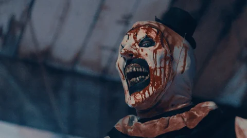 Terrifier 2 puking passing out