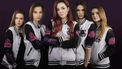 Vaevictis esports female team