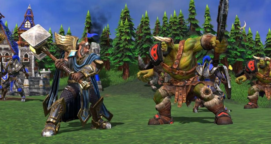 Warcraft 3 Human Paladin fighting Orc Warrior